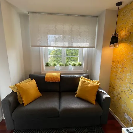 Yellow Apartamento *
